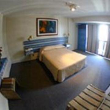 St Paul Plaza Hotel 3*