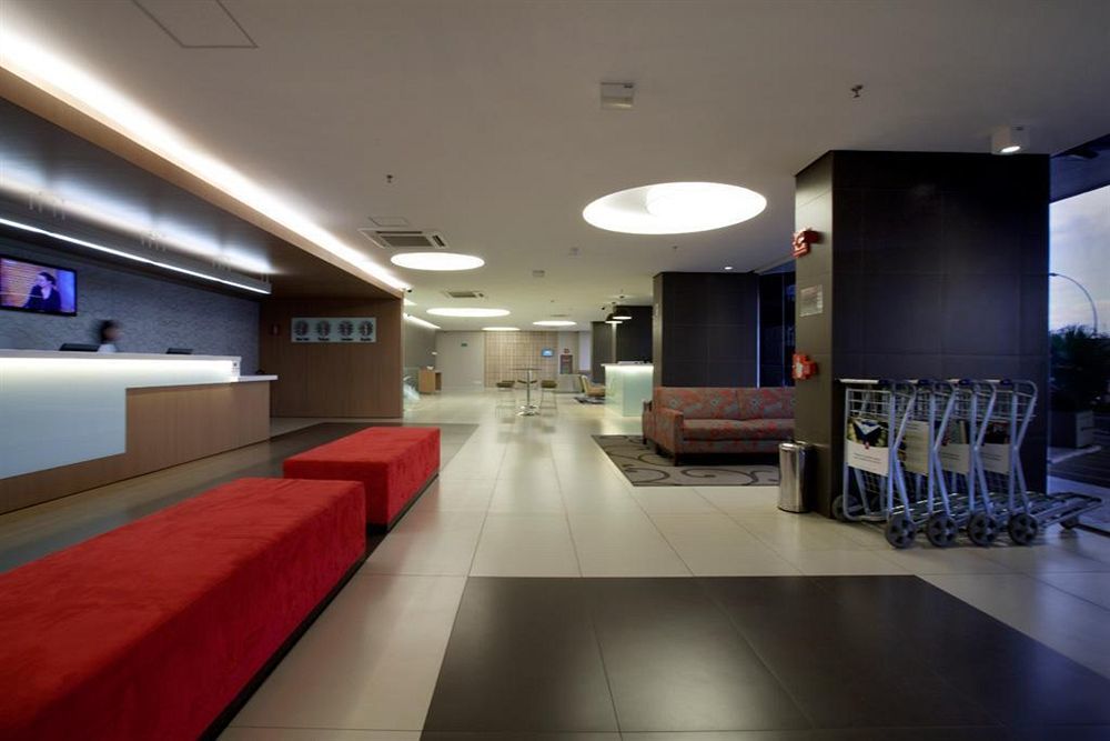 Hotel St Paul Plaza 3*