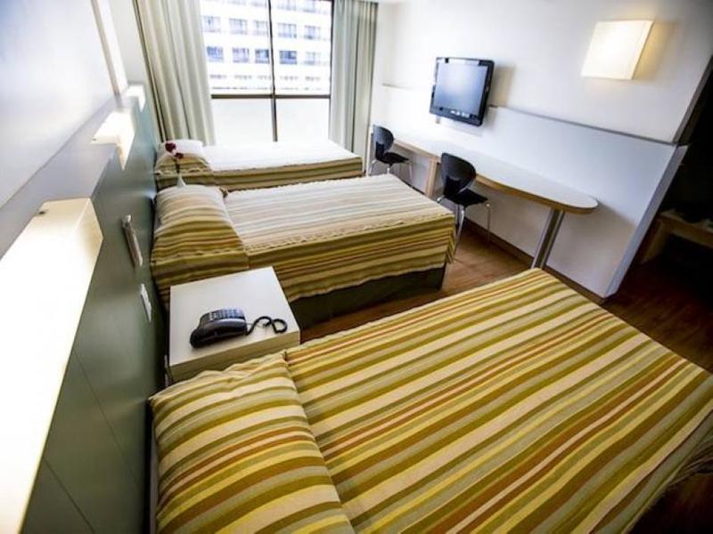 St Paul Plaza Hotel